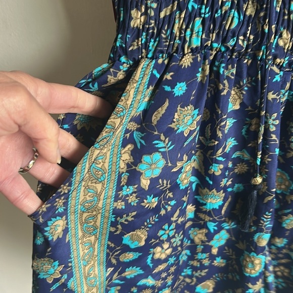 Evereve RAGA Floral Sapphire Blueprint Romper Size XS NWT - Picture 8 of 14